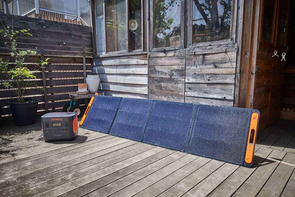 太陽光発電のソーラーパネル・蓄電池の種類を解剖!選び方のポイントも紹介