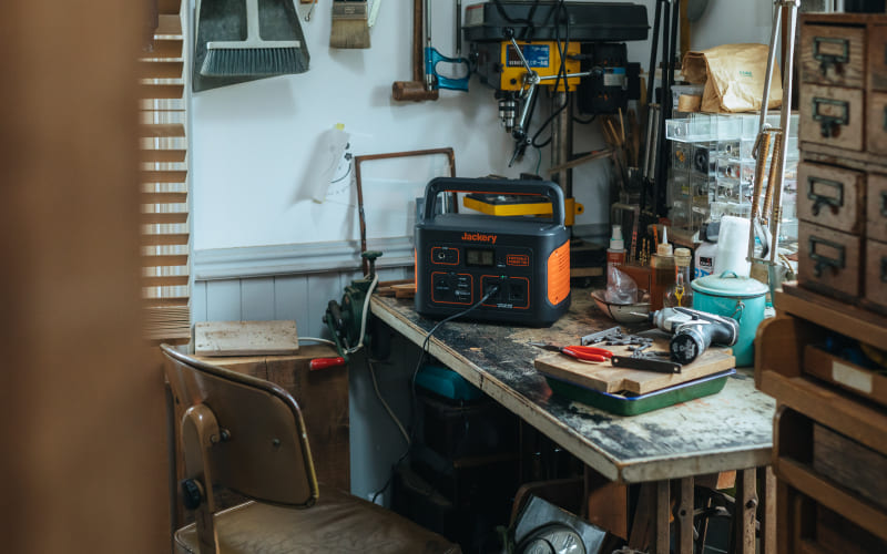 ポータブル電源のメリット:作業現場の暑さ寒さ対策も万全