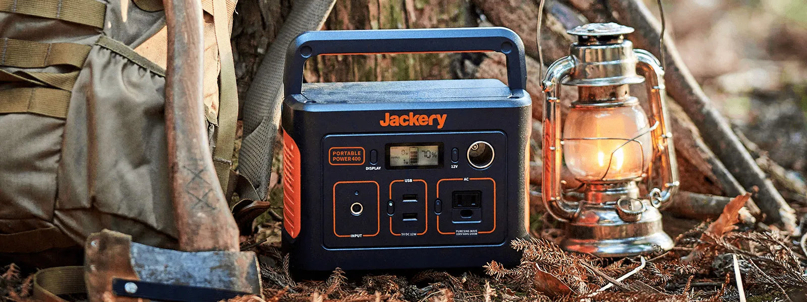 大で4台の機器に同時給電 Jackery Solar Generator 400