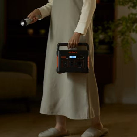 停電でブレーカーは落ちてない?種類ごとの復旧方法や対策アイテムを紹介