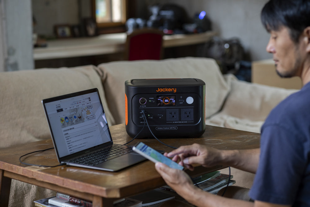 停電時や節電にも役立つ！パソコンとポータブル電源を使うメリット、選び方やおすすめ製品を紹介