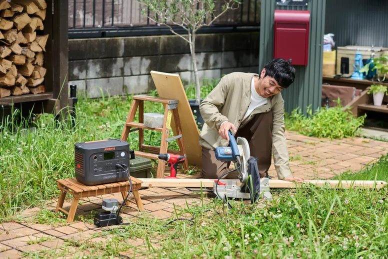 屋外で電源を確保する方法4選！DIYやキャンプなどシーン別に解説