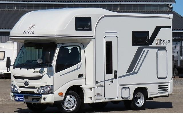 キャンピングカーにトイレは付ける？汚水処理方法や最新のおすすめ車種も紹介