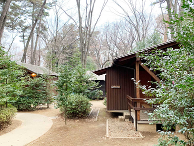 バンガロー泊できるキャンプ場20選！安い・ペット可・コテージありも厳選