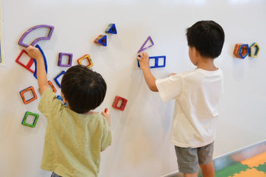 保育園の火災避難訓練のねらいや実施の流れ｜子どもに定着させるコツも紹介