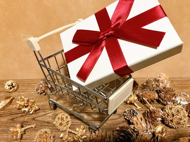 【価格別】50代男性に贈るプレゼント17選！実用的・上司向けも紹介