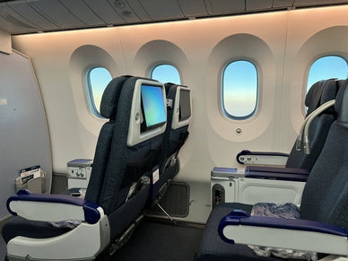 飛行機にコンセントがある航空会社｜コンセントがない場合の対策も紹介