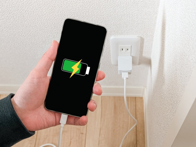 スマホの電池の寿命は2～3年｜劣化かな？と思ったときの診断方法を解説