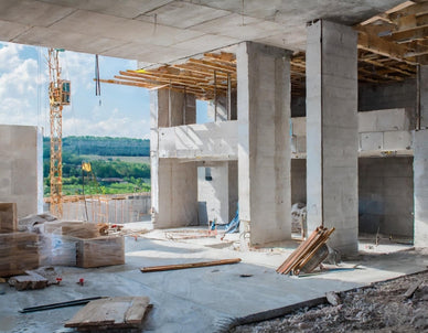 現場で電気が活躍する場面とは？建設現場の電気供給源や引き込み手順も紹介