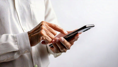 連絡が取れない相手の安否確認方法11選｜警察や職場には何日で連絡すべき？