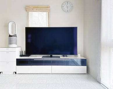 【穴あけ不要・賃貸OK】100均で揃えられるテレビ転倒防止グッズ9選