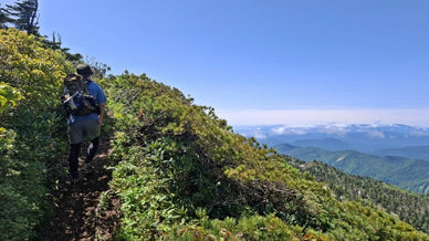 夏の登山に必要な持ち物は？テント泊用アイテムやおすすめブランドも紹介