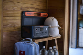 ポータブル電源の置き場所はどこが正解？家と車（ハイエース）の収納術