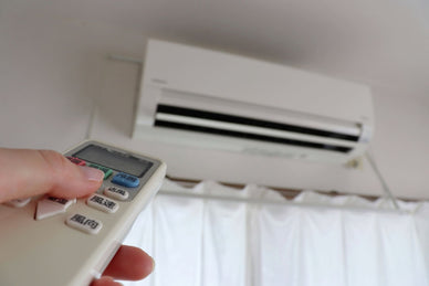 冬寝る時のエアコンはつけっぱなしOK？乾燥する？電気代節約・快眠のコツ