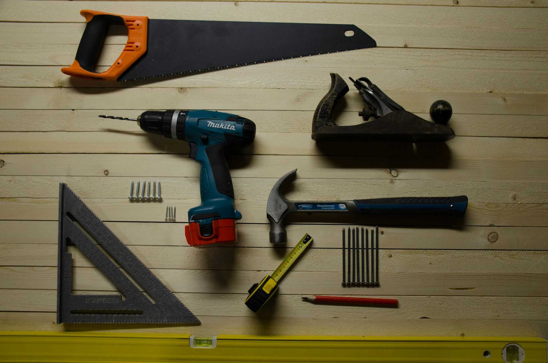 DIYの初心者向け基本工具5選！便利なおすすめ工具や電動の魅力も紹介