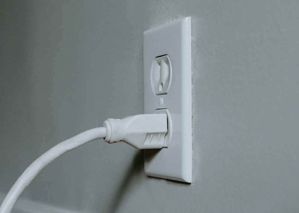 DIYでコンセントの増設はできるの？ズルい裏ワザ教えます