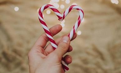 【カップル】クリスマスの過ごし方14選！ロマンチックな1日にするための注意点も紹介