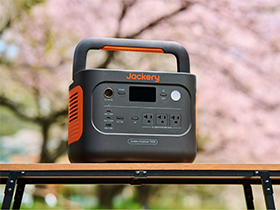 キャンピングカーで常時使えるポータブル電源おすすめ3選｜出力や耐久性で徹底比較