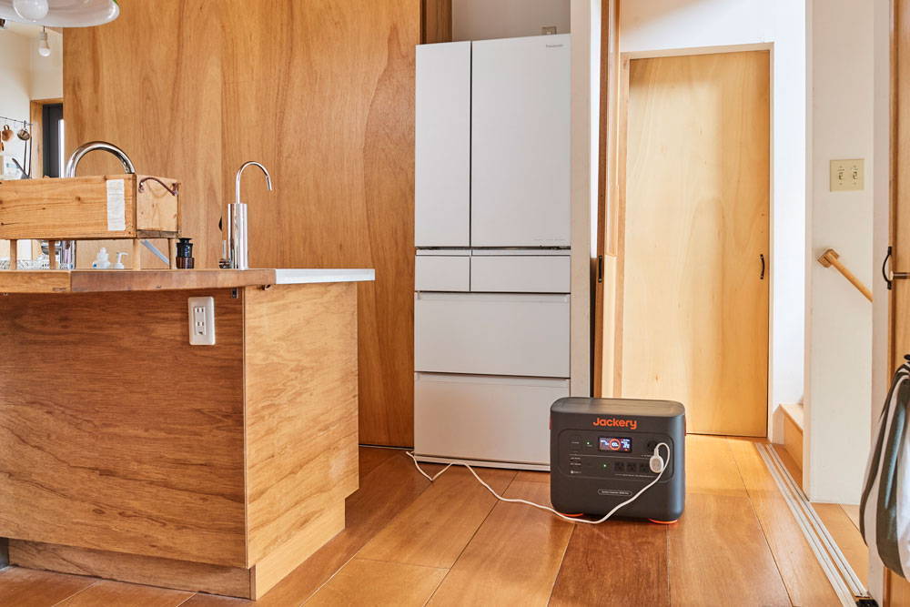 メーカー別】冷蔵庫の最新省エネ機能を解説｜電気代0円で冷蔵庫を