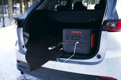 最低限用意したい車の防災グッズリストまとめ！移動中の「もしも」に備えよう