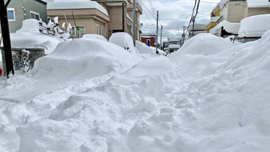 今こそ家の大雪対策を！大雪から家を守るための対策&グッズ｜注意点も紹介