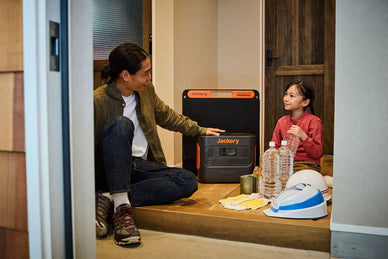 【状況別】地震対策グッズの必需品22選！もしものために備えたい必須のアイテムとは？