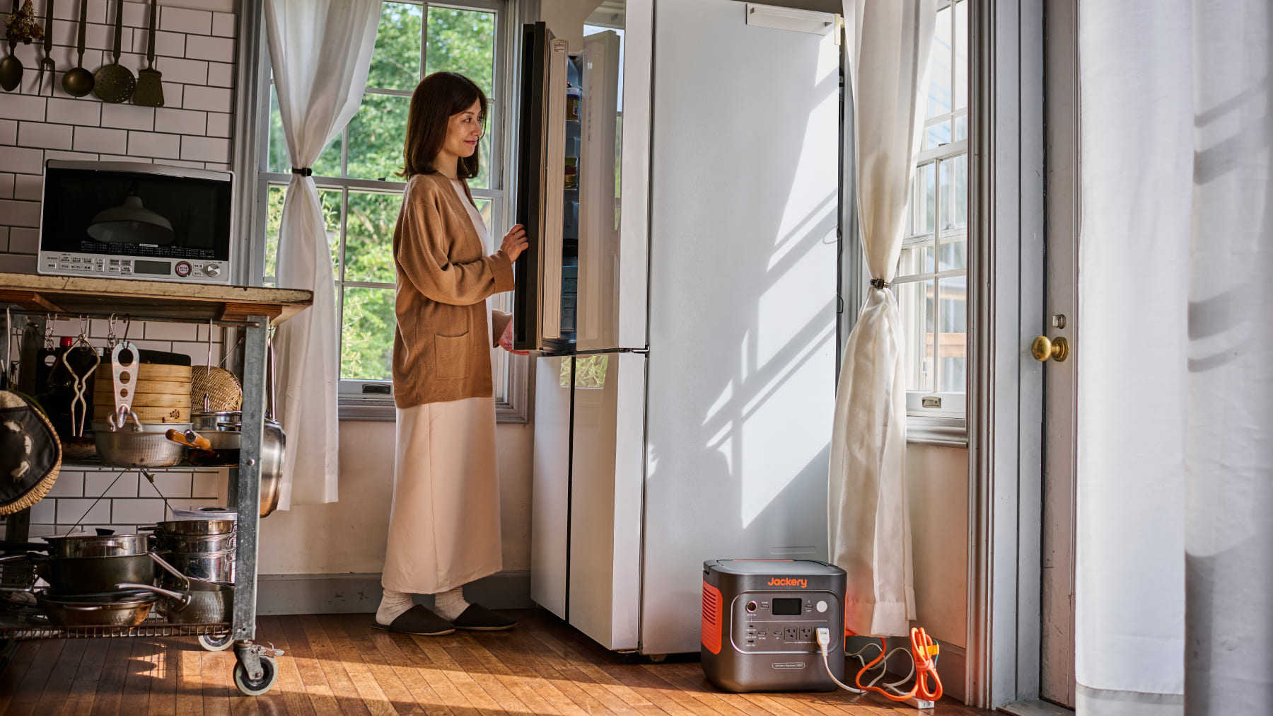 販路限定】Jackery ポータブル電源 1800 | 1872Wh・2200W | UPS機能