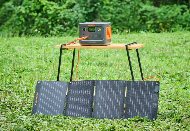 小型ソーラー発電機：Jackery Solar Generator 300 Plus 40W Mini ポータブル電源 ソーラーパネル