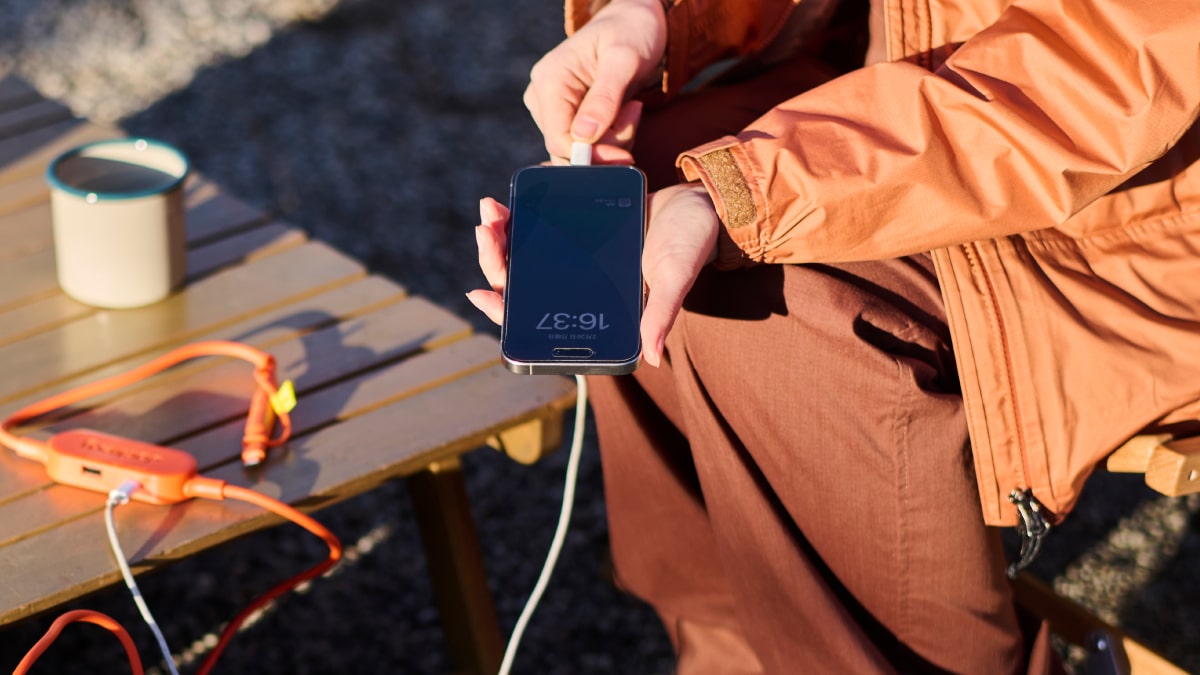 スマホやタブレットへの直接充電も可能