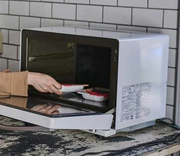 電子レンジの消費電力や一日の電気代はいくら？計算と節電の方法を解説