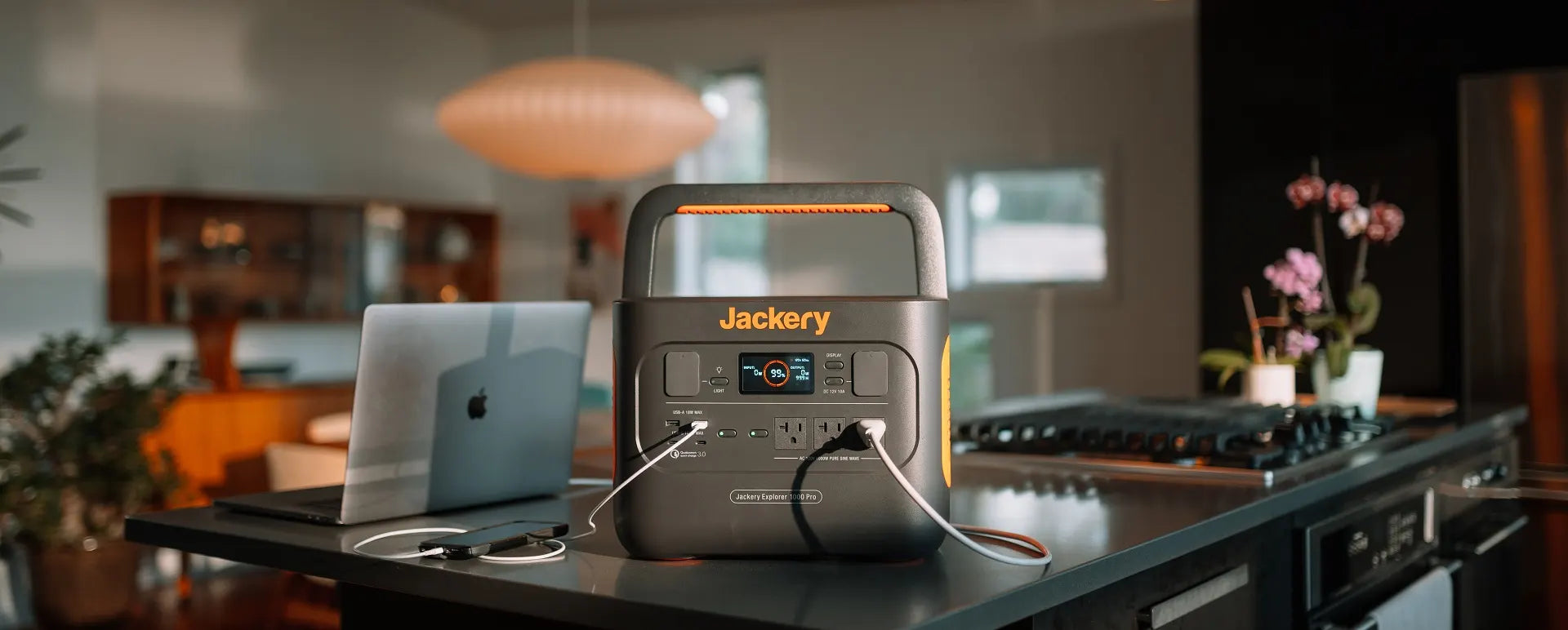 防災の備えにおすすめのJackery Solar Generator 1000 Pro 200W
