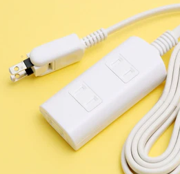 テレビは延長コードでつないでも大丈夫？種類ごとのおすすめコードを紹介