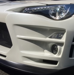 ルーミーは女性の車中泊にピッタリ？コンパクト重視の装備を整えよう