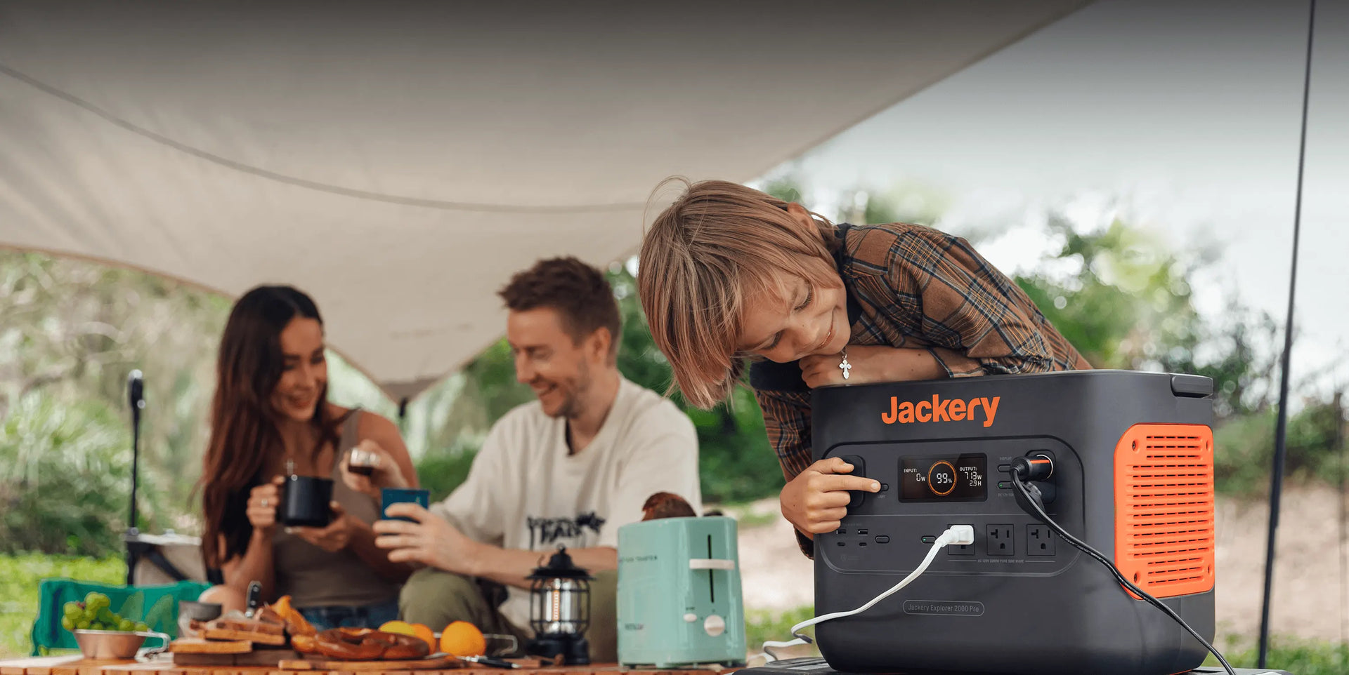 さらなる安全性を実現Jackery Solar Generator 2000 Proポータブル電源 ソーラーパネル セット
