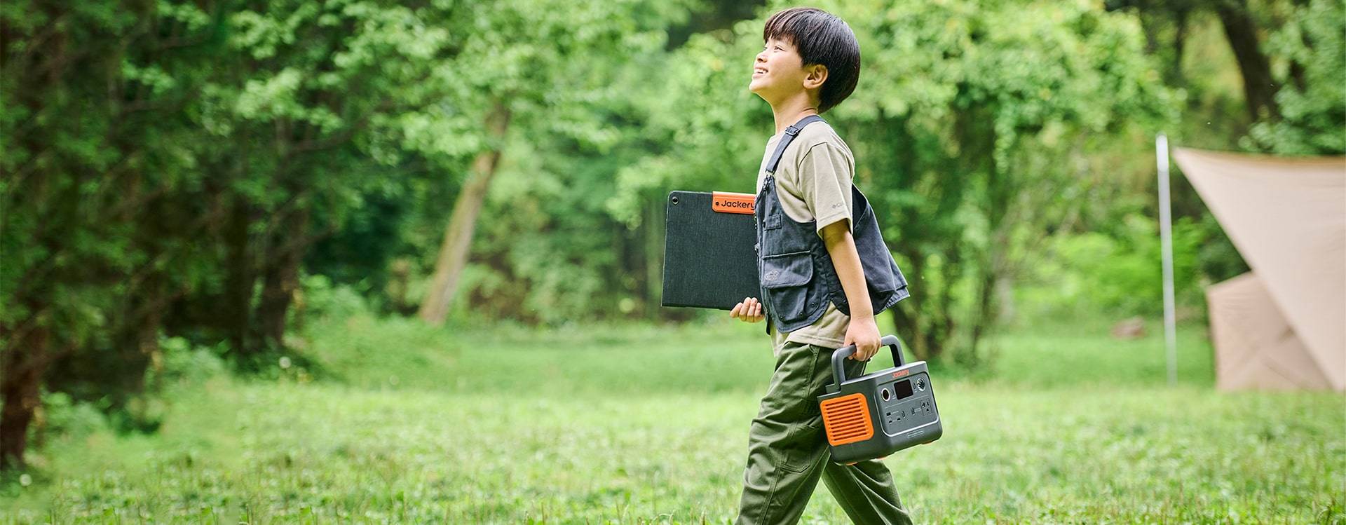 Jackery Solar Generator 300 Plus 40W Mini